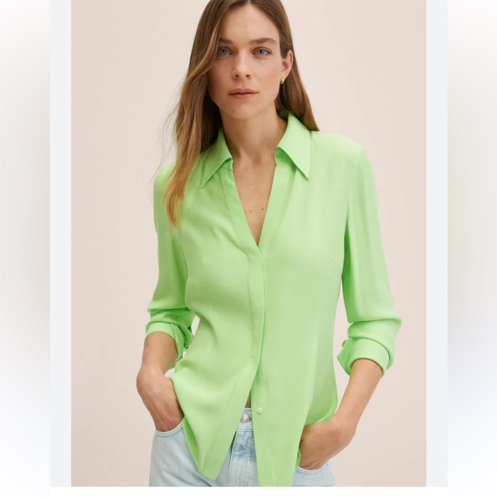 Mango NWT satin like green small blouse